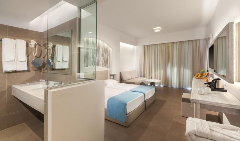 The Aeolos Beach Hotel 4*