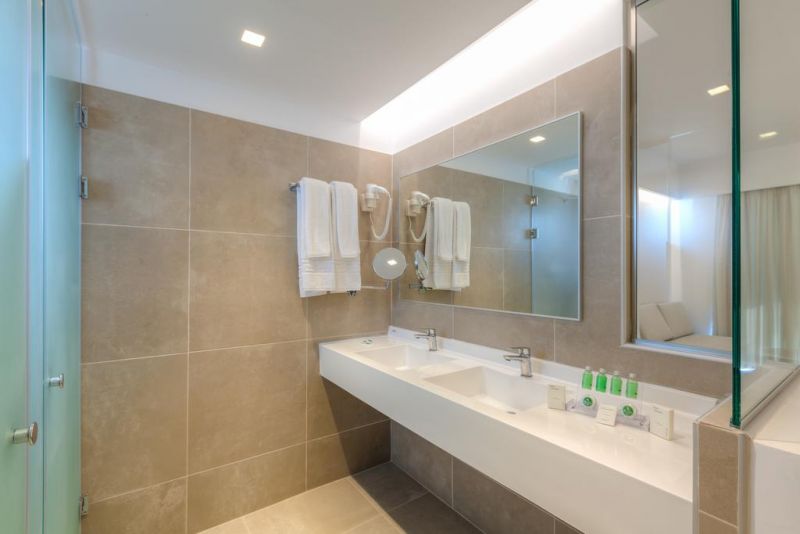 The Aeolos Beach Hotel 4*