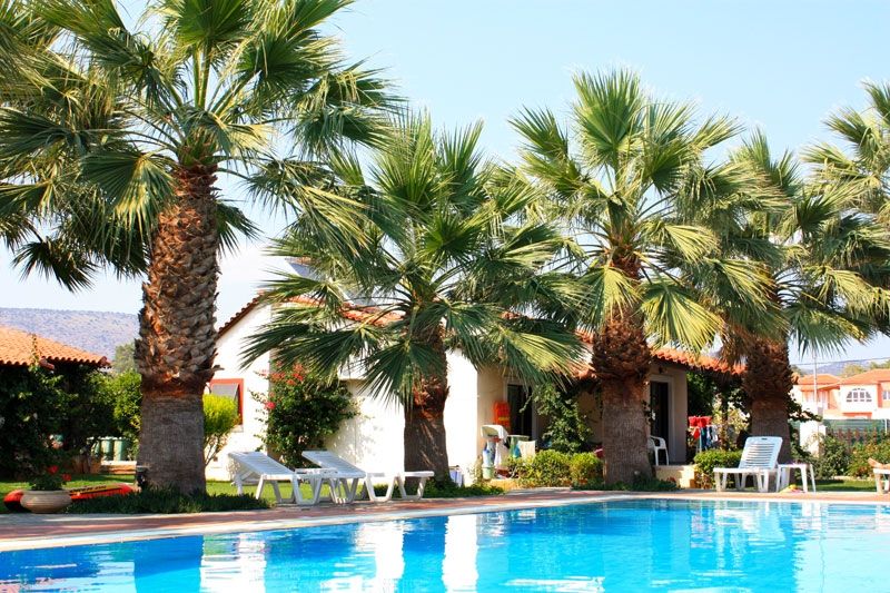 The Maronic Villas 3*