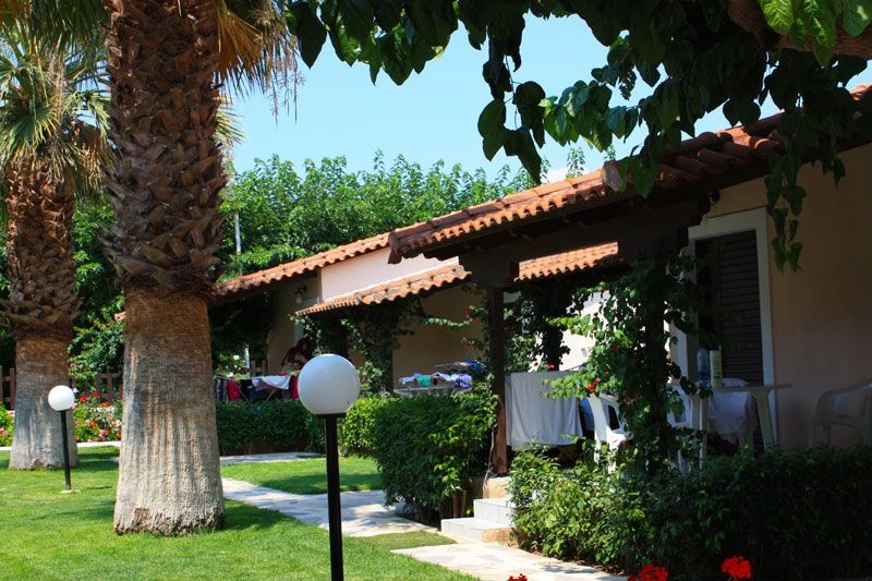 The Maronic Villas 3*