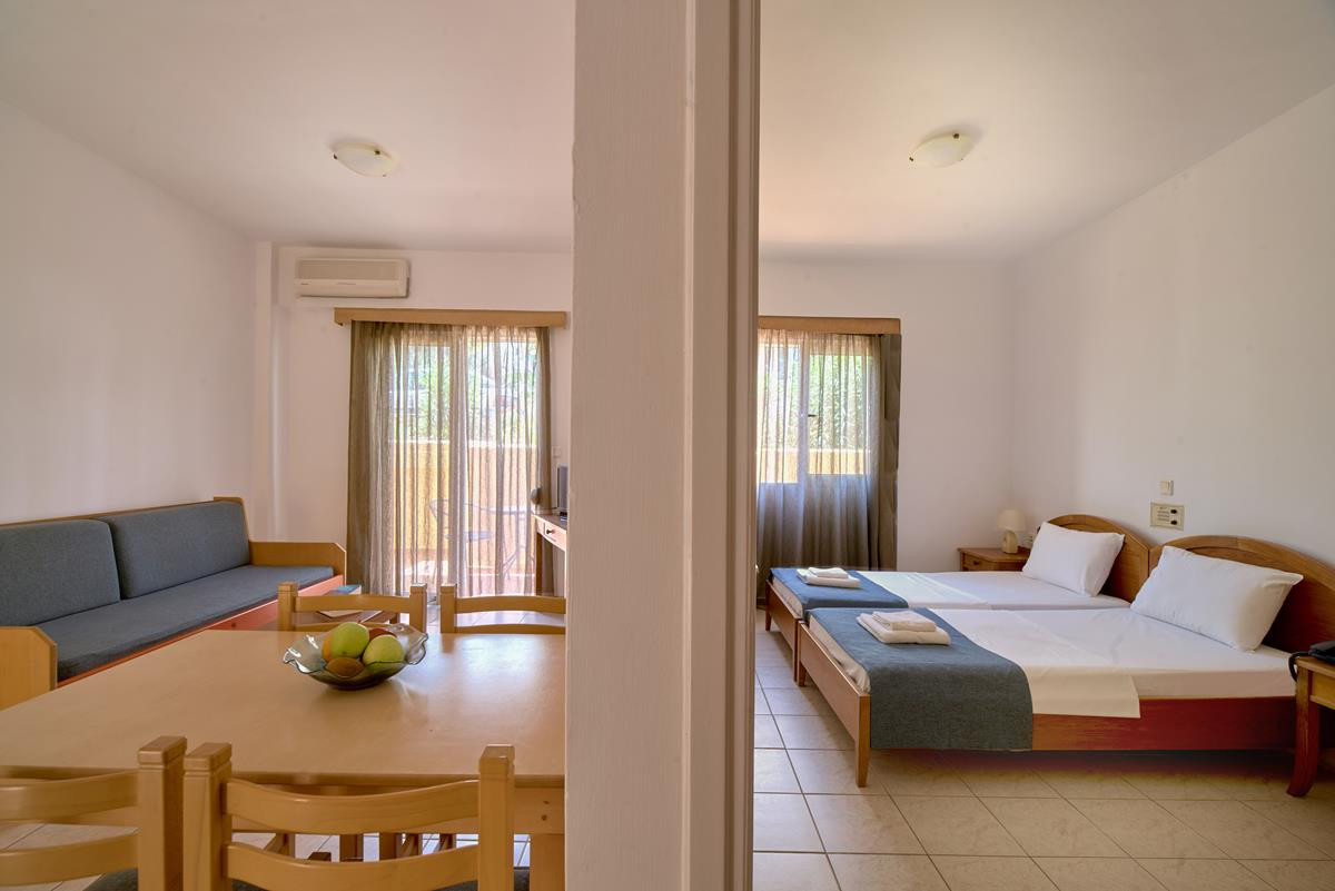 Veronica Hotel & Suites 3*