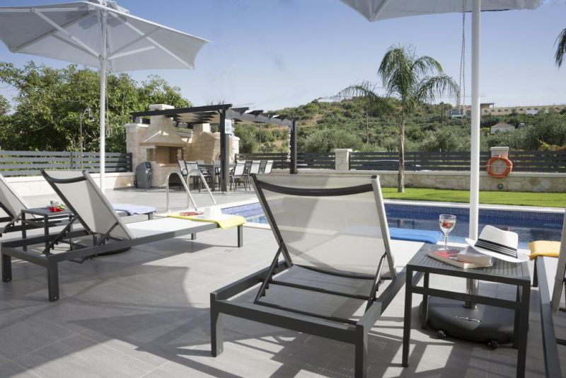 Villa Azalea Almyrida 1*