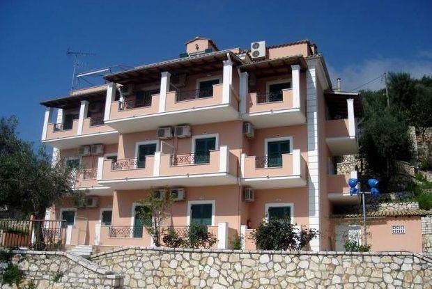 Villa Nestoras 3*