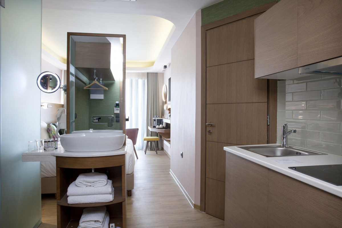Wyndham Athens Residence 5*