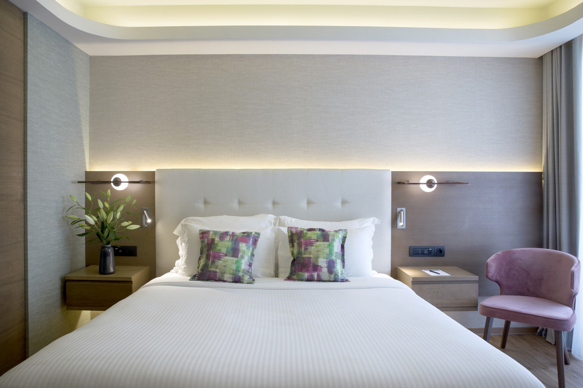 Wyndham Athens Residence 5*