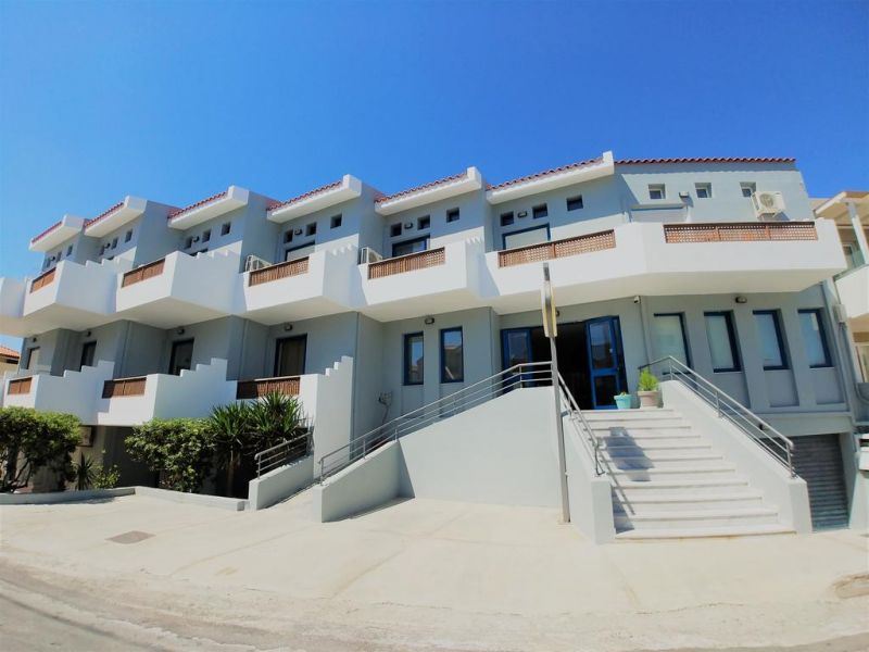Yacinthos Hotel Apartments 2*