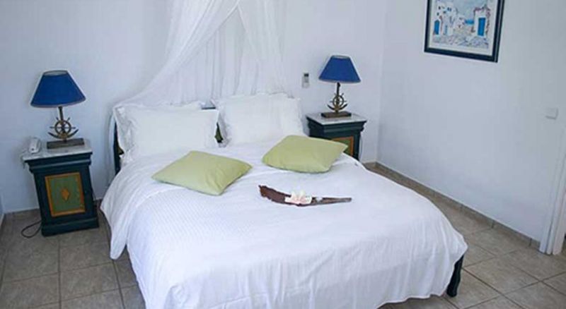 Zephyros Hotel 3*