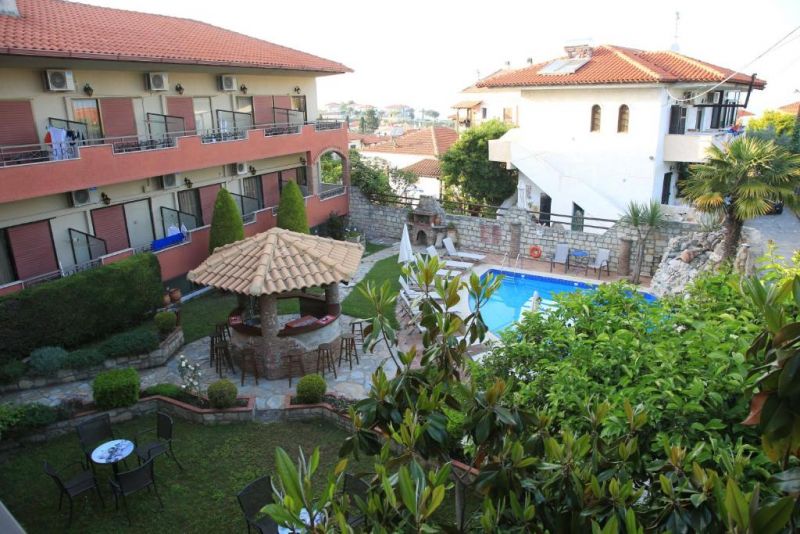 Zeus Hotel Afitos 3*