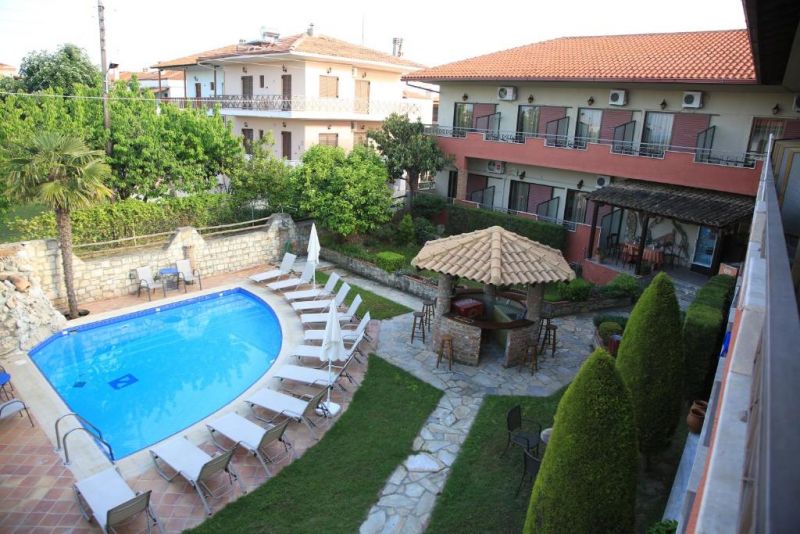 Zeus Hotel Afitos 3*