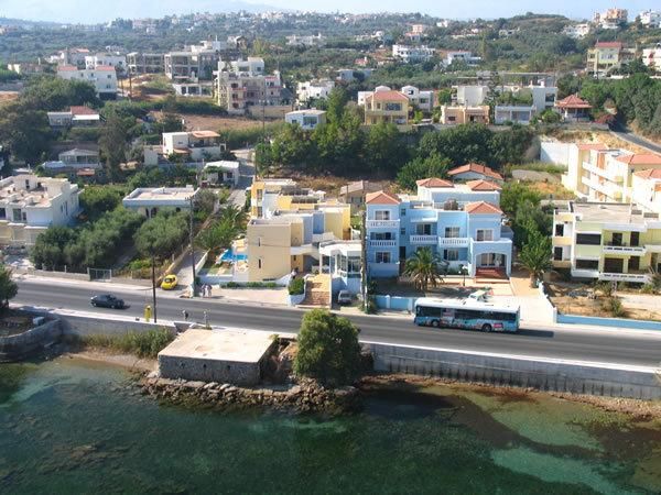Zotis Aparthotel 2*