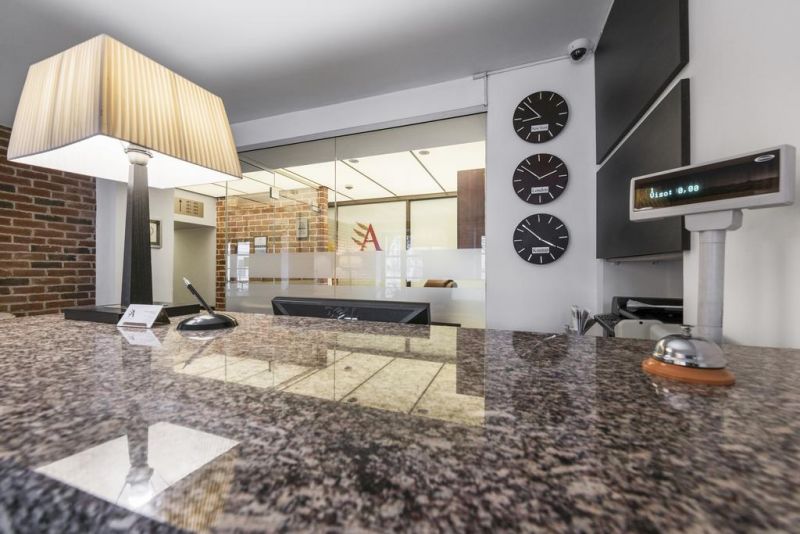 Amberton Cozy 4*