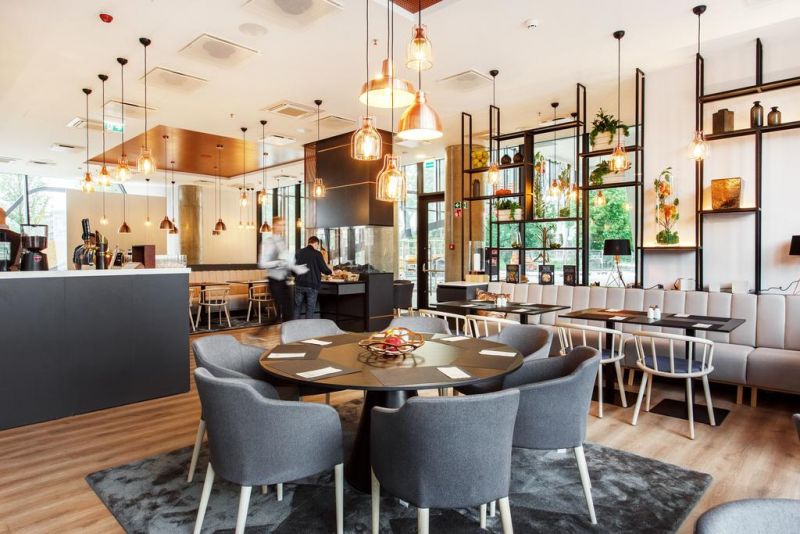 Courtyard By Marriott Vilnius City Center 4*