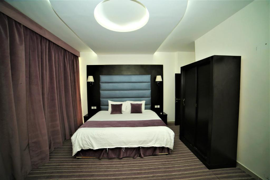 Al Dyafa Hotel Suites 3*
