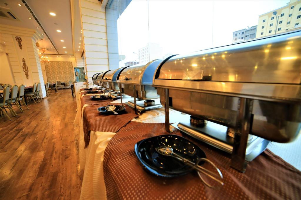 Al Dyafa Hotel Suites 3*