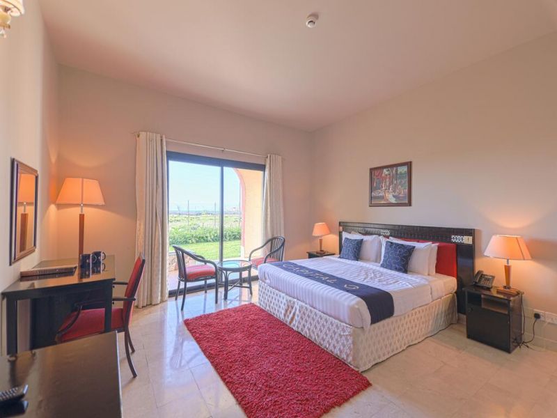 Al Sawadi Beach Resort & Spa 4*