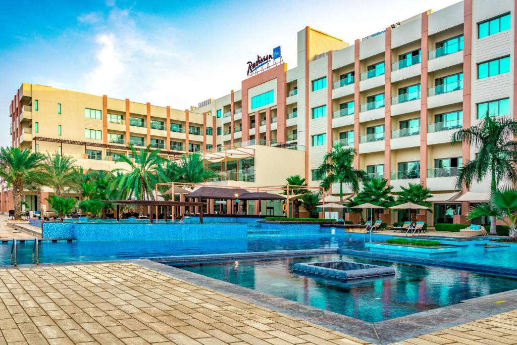 Radisson Blu Hotel Sohar 5*