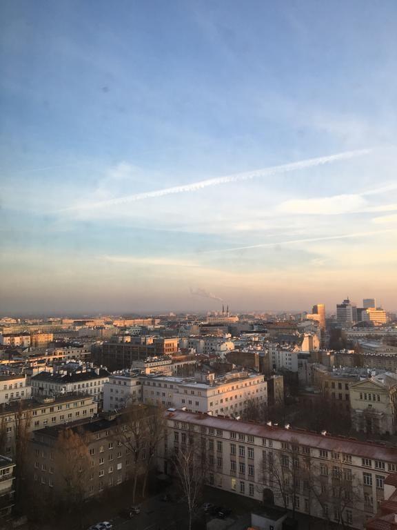 Hampton By Hilton Warsaw City Centre 3*
