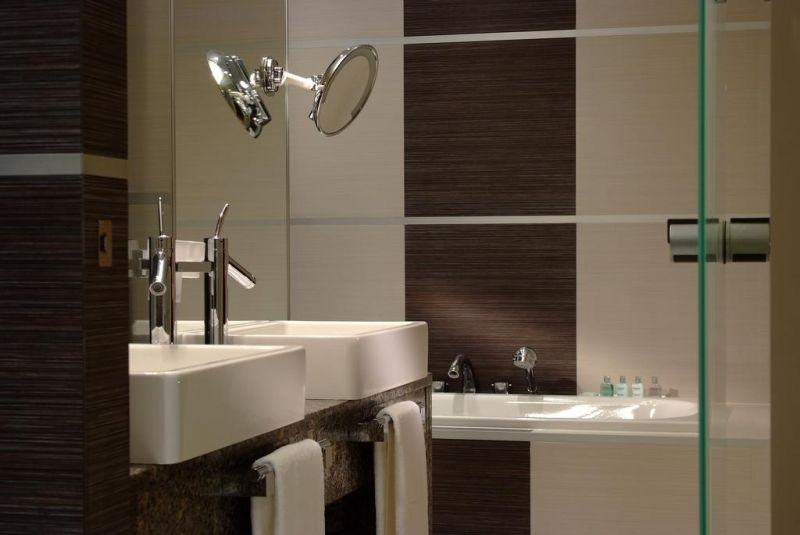 Hp Park Plaza 4*