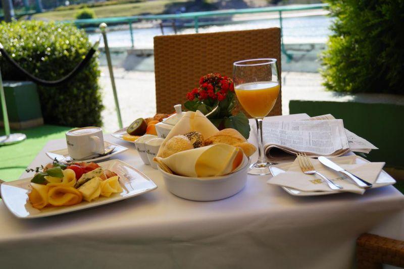 Hp Park Plaza 4*