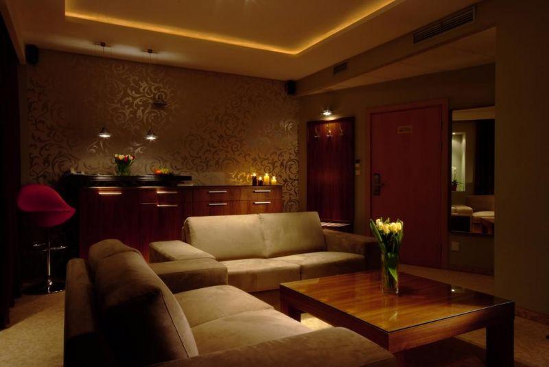 Hp Park Plaza 4*