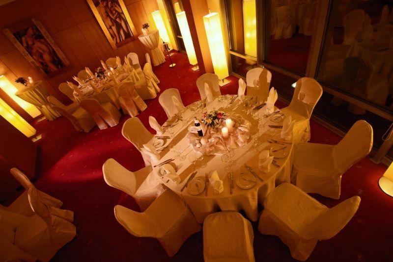 Hp Park Plaza 4*