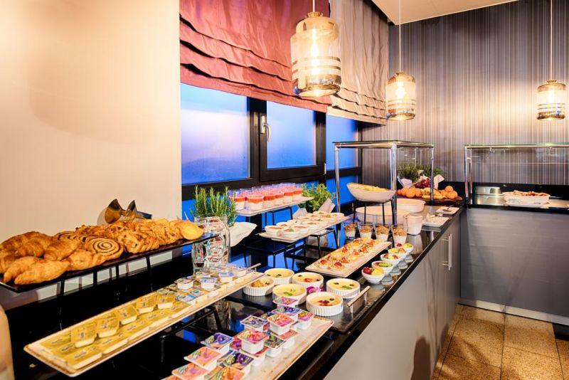 Leonardo Royal Hotel Warsaw 4*