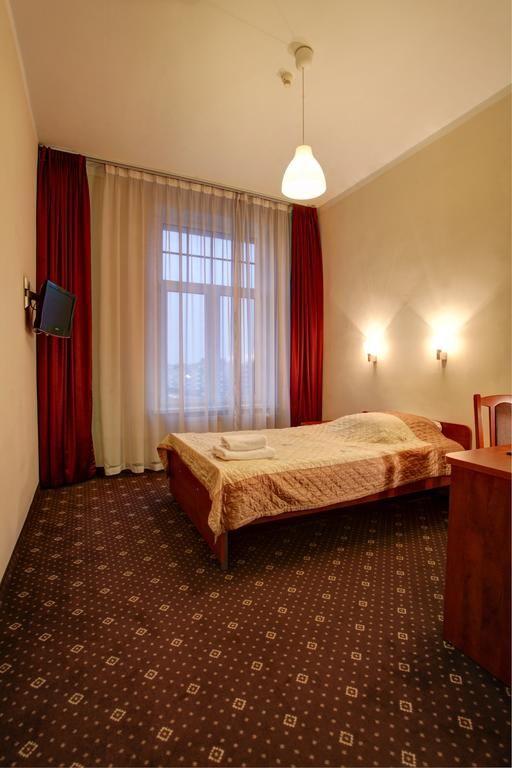 Lothus Hotel 3*