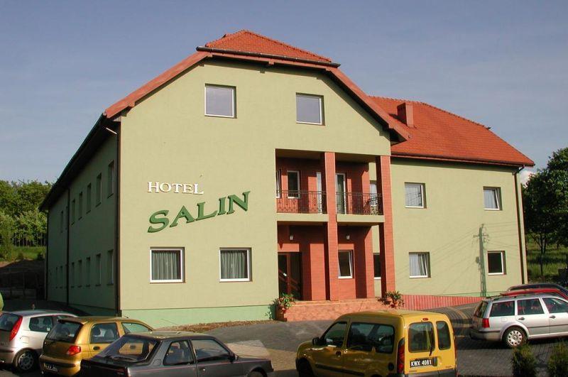 Salin 3*
