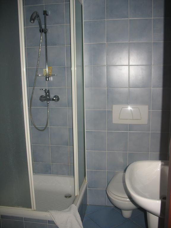 Salin 3*