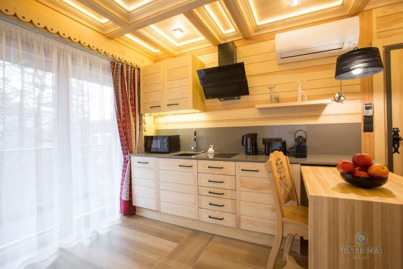 Tatiana Folk Villa 3*