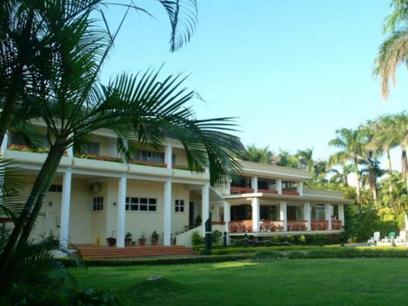 Bedarra Inn 3*