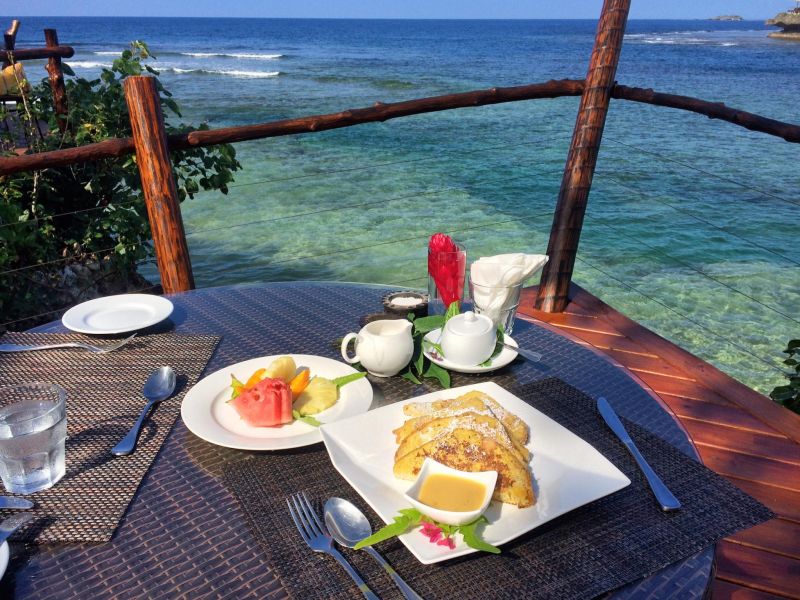 Savasi Island Resort 4*
