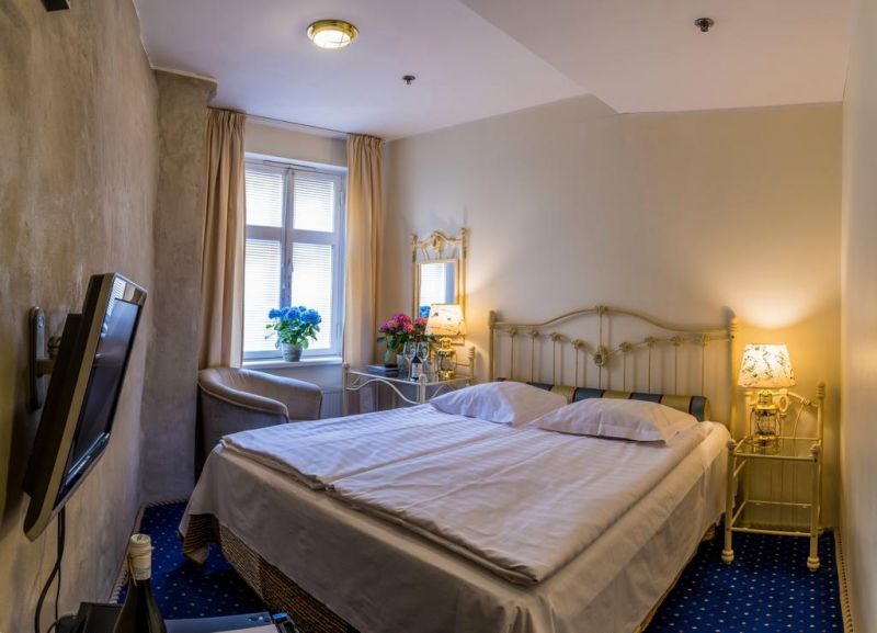 Cru Hotel 4*