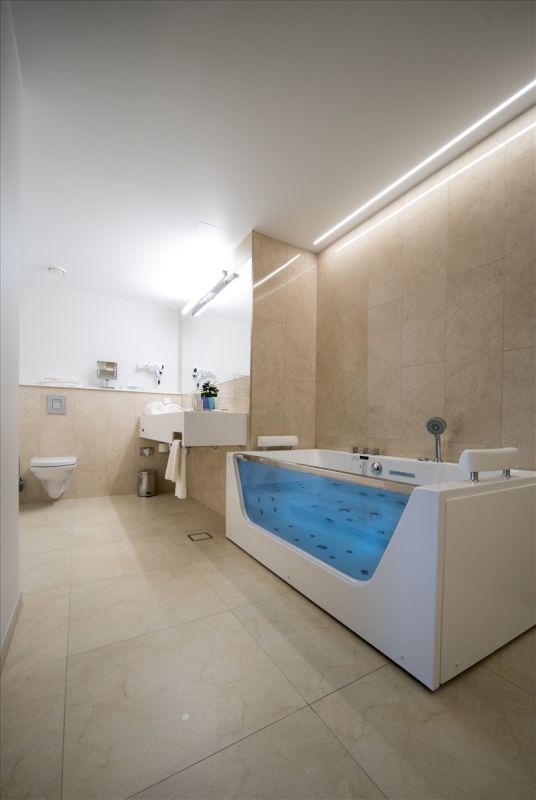 Metropol Spa 4*
