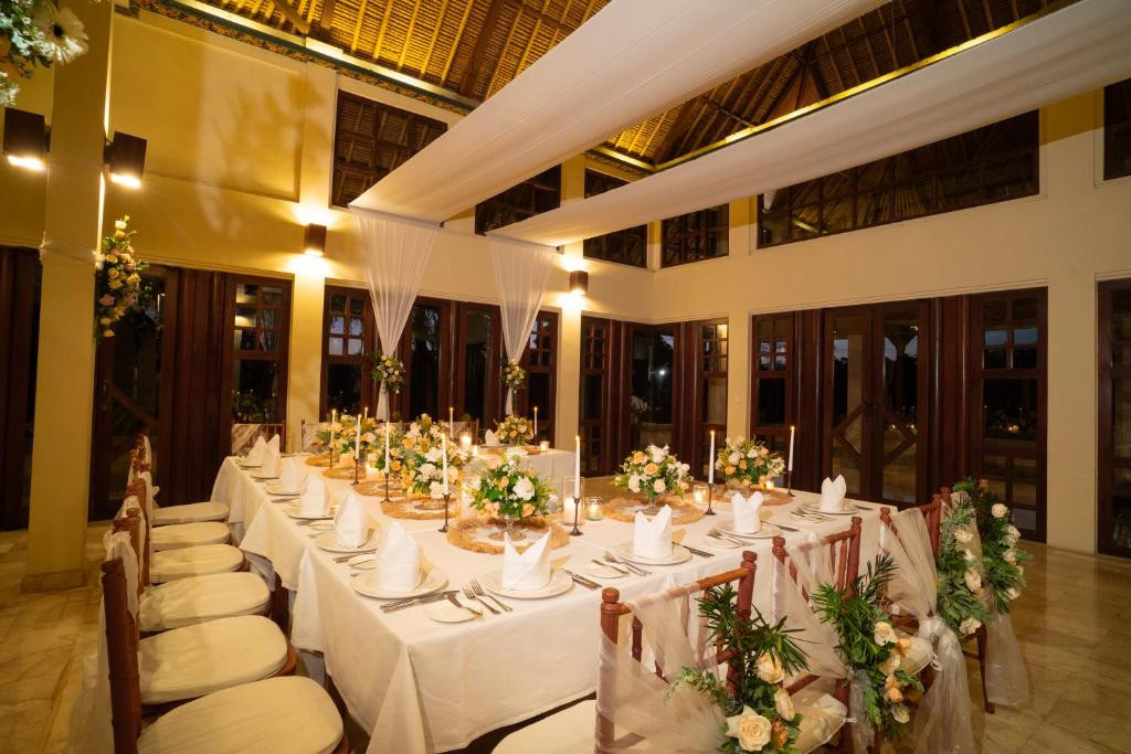 Puri Wulandari 5*