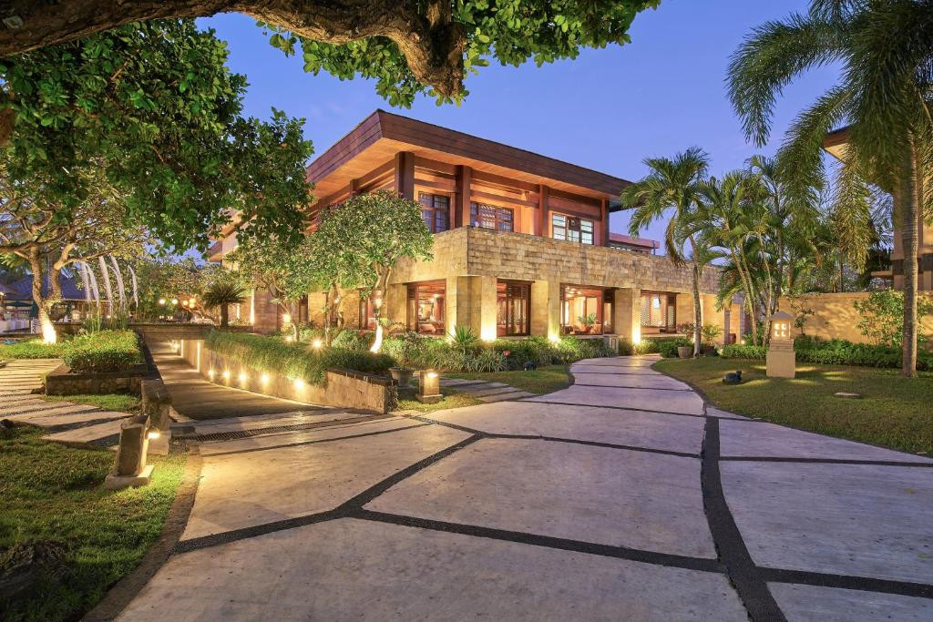 The Patra Bali Resort & Villa 5*