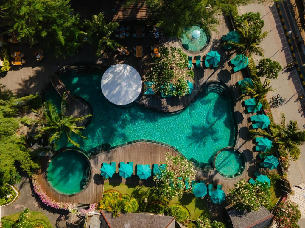 Hotel Villa Ombak 4*