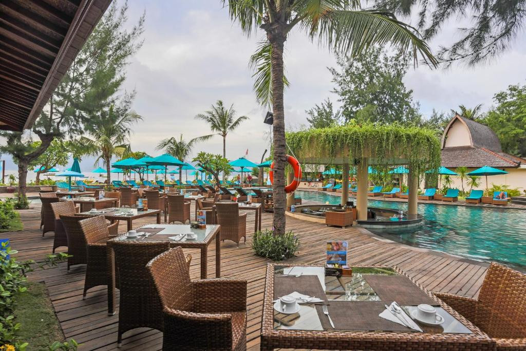 Hotel Villa Ombak 4*