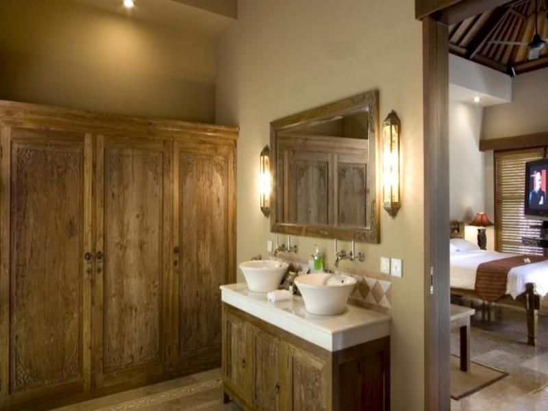 Ajanta Villa 4*