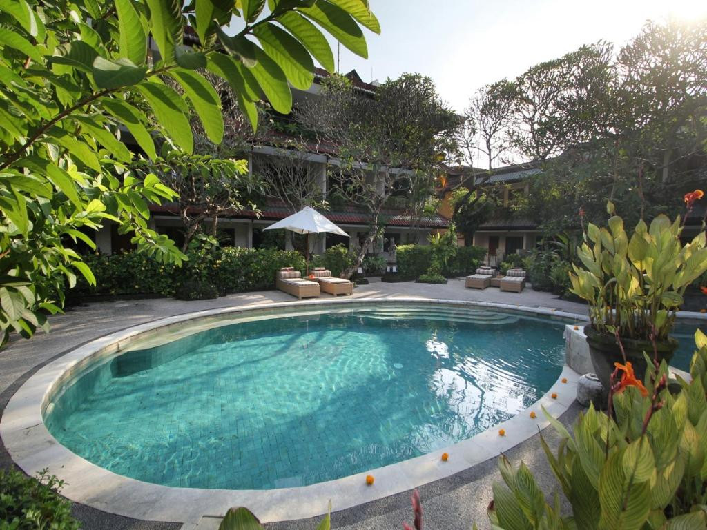 Alam Kul Kul 4*