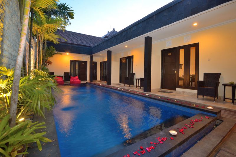 Andari Hotels & Resorts 3*
