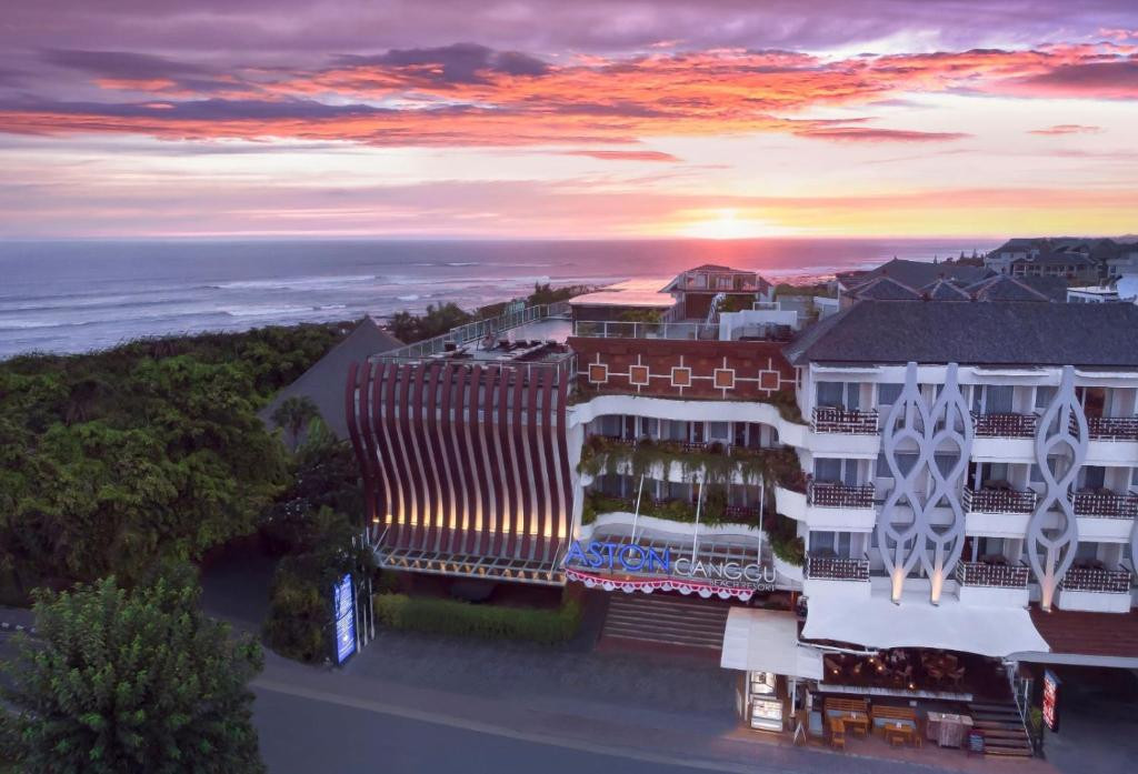 Aston Canggu Beach Resort 4*