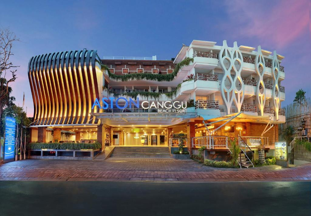 Aston Canggu Beach Resort 4*