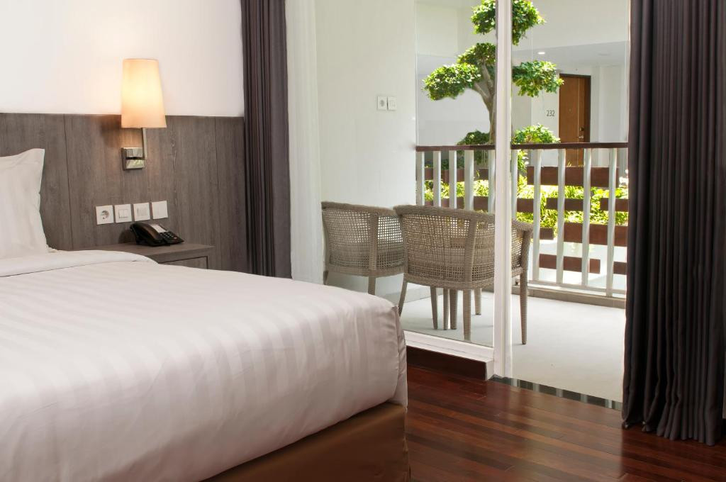 Aston Canggu Beach Resort 4*