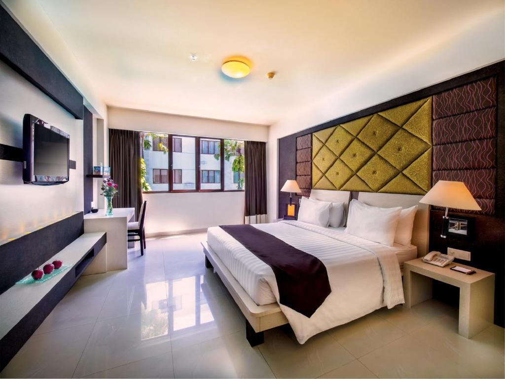 Aston Kuta Hotel & Residence 4*