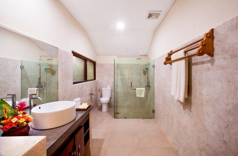 Bali Taman Beach Resort 3*