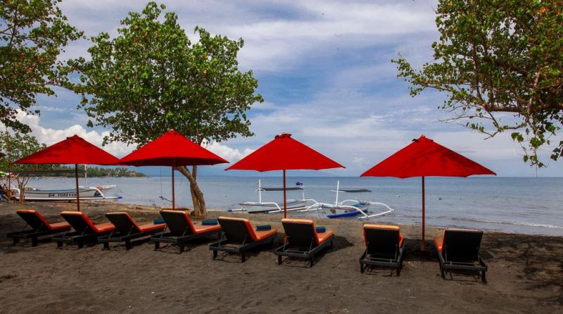 Bali Taman Beach Resort 3*