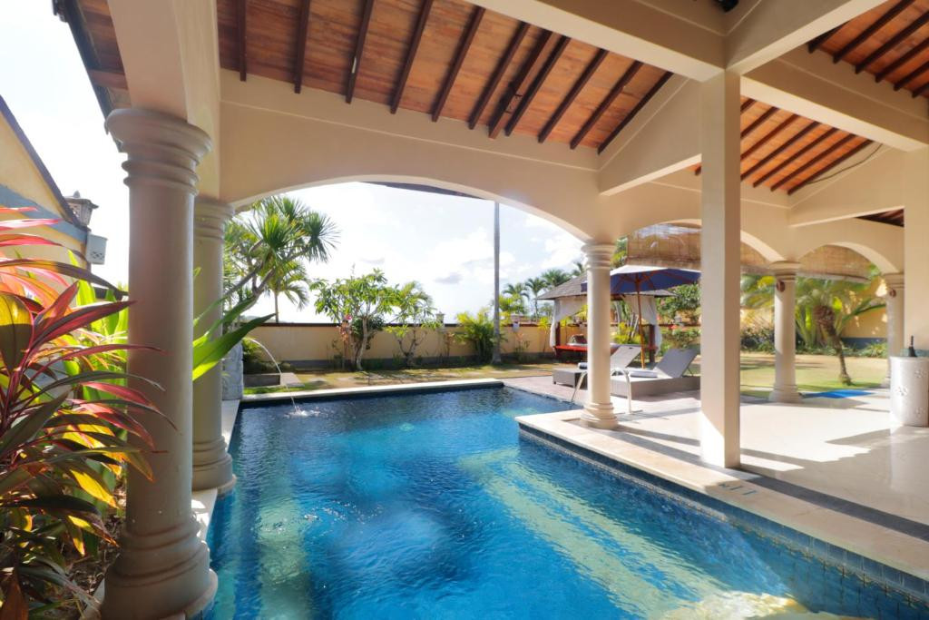 Beverly Hills Boutique Hotel & Spa 4*