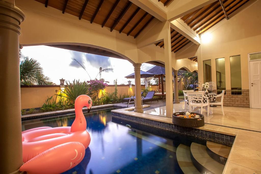 Beverly Hills Boutique Hotel & Spa 4*