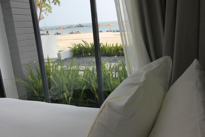 Cassia Bintan 4*